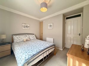 Photo 18- click for photo gallery